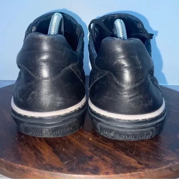 Louis Vuitton Men’s 8.5 Low Top Monogram Logo Leather Black Sneakers Shoes - Picture 6 of 10